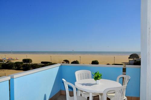 Seafront view studio in Bibione - Beahost