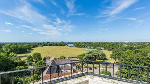 Petersham Hotel in Wimbledon