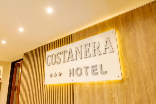 Front desk [24-hour]