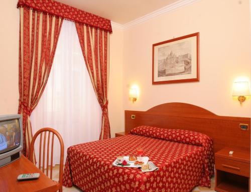 Hotel Chicago, Рим (фото 4)