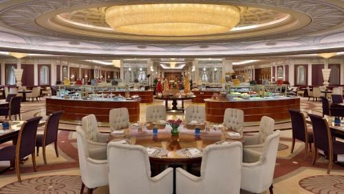 Food and beverages, The Ritz-Carlton, Riyadh near Tuwaiq Palace