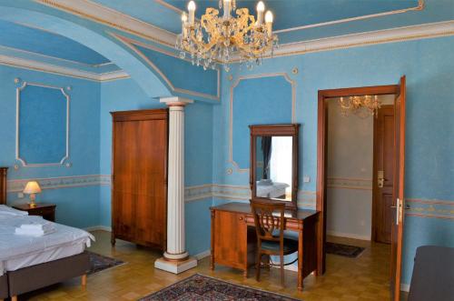 Hotel Renesance Krasna Kralovna - image 3