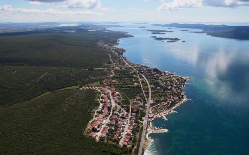  Apartments Jele II in Sveti Petar