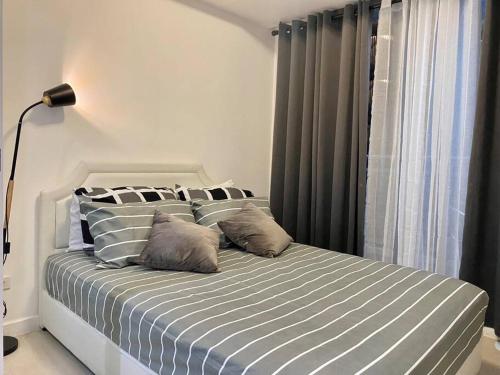 Beach View Condo Unit - Azure Urban Resort Residences