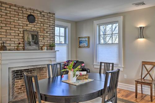 Bright 2nd-Floor Apt - half Mi to Greenport Harbor! - image 14