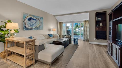 Beachwalk Villas 5052