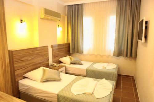 Narcis Apart Hotel - image 13