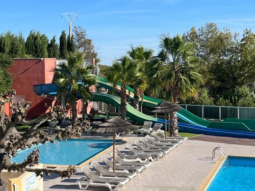 Camping L' Arlesienne - Camping - Arles