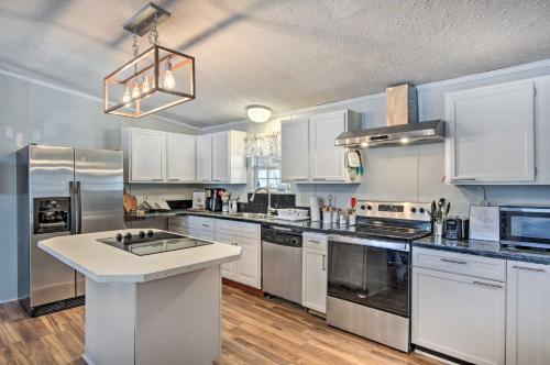 Lakefront Shelby Vacation Rental with Game Room! in Shelby, USA