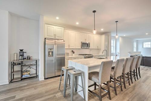 New Townhome Less Than Half Mi to Beach! in North Wildwood, USA