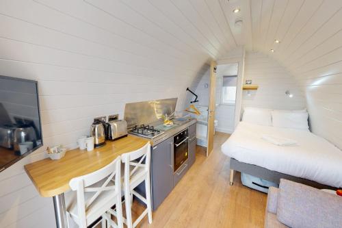 Pentire Coastal Holiday Park - image 9
