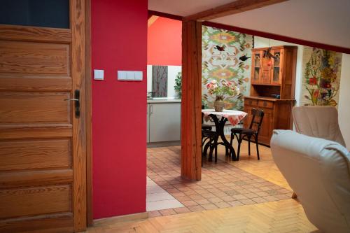 Kolory Guest House Room Type - Two-Bedroom Apartment (3 Adults) Kolory Guest House Room Type - Two-Bedroom Apartment (3 Adults)