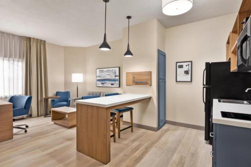 Candlewood Suites Boise-Meridian, an IHG Hotel