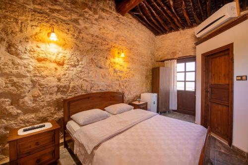 1 double bed