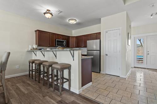 Teal Waters Gulf View with Private Pool