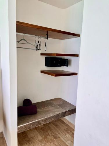 Seashore Apartment Cancun - Tap to explore photos