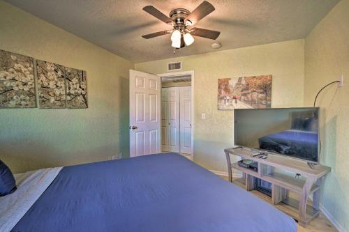 Lake Havasu Family-Friendly Getaway with Deck and Pool - image 14