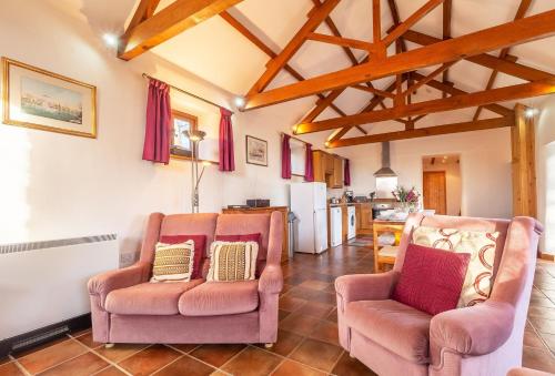 Church Close Cottage - image 2