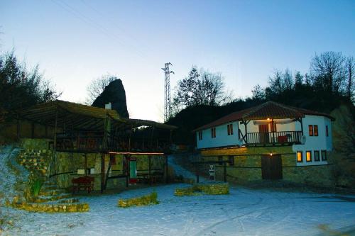 Melnik Pyramids Guesthouse