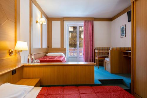 Suite, junior