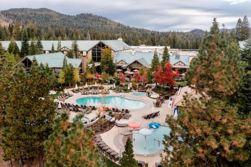 Tenaya Lodge at Yosemite