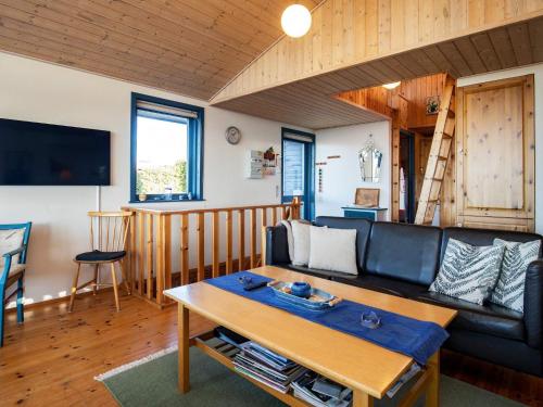 Three-Bedroom Holiday home in Esbjerg V 2