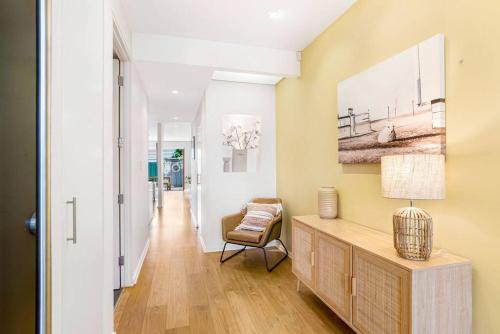 Goodie Goodwood Family Home in Hyde Park