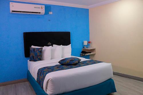 1 double bed