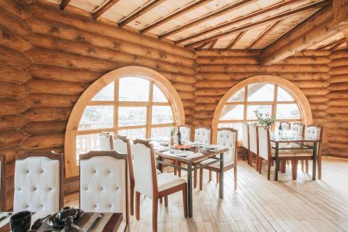 The Nordic Village - Evergreen Retreat - 레스토랑