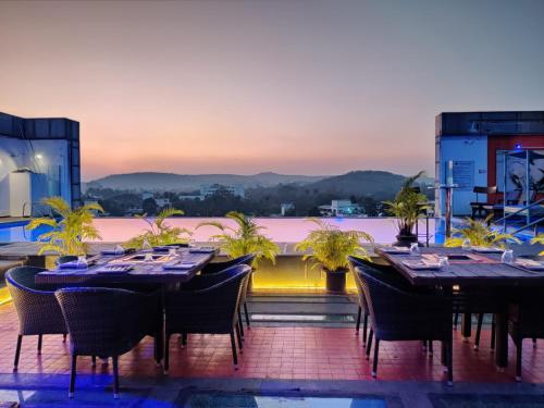 מסעדה, Ramee Grand Hotel & Spa, Pune in פונה