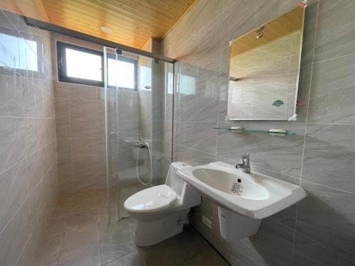 Dusche, Wind Island B&B near Kueibishan