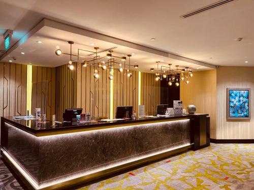 Ambassador Transit Lounge Terminal 3 near Expo MRT Station