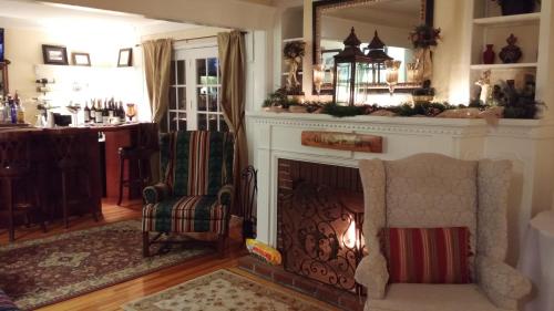 The Victoria Inn Bed & Breakfast and Pavilion - image 2