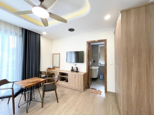 Cam Hotel Phu Quoc - Tap to explore photos