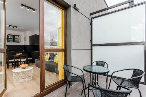 Chill Apartments Warsaw Airport