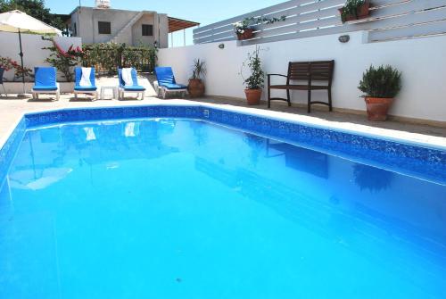 Villa Only 50m To The Sea, Sleeps 12, Polis