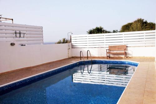 Villa Only 50m To The Sea, Sleeps 12, Polis