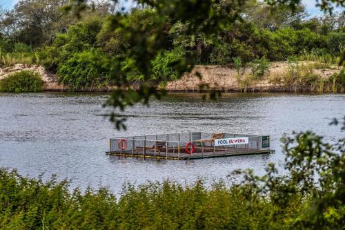 Kubu & Kwena Lodge