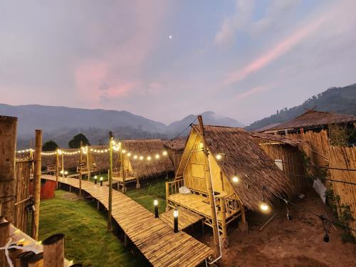 B&B Ban Huai Ti - Yellowstone Camps Resort Sapan - Bed and Breakfast Ban Huai Ti