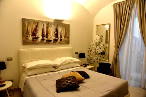 Conte Max Rooms - image 11