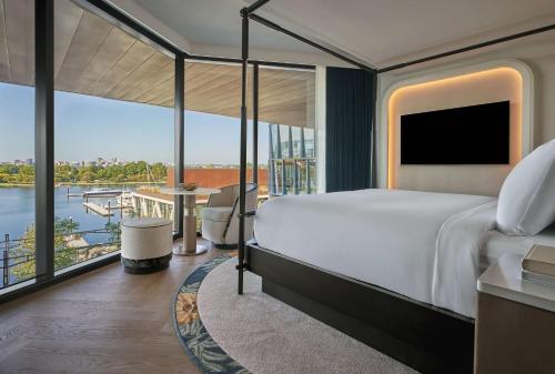 Pendry Washington DC - The Wharf - image 11