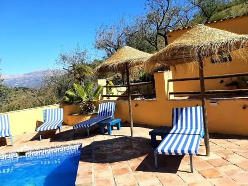 Los Montes Traditional Casa with private pool