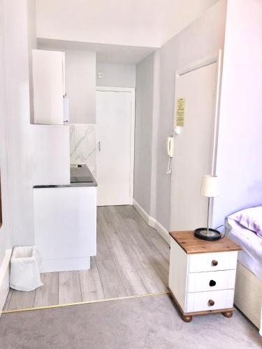 1 twin bed