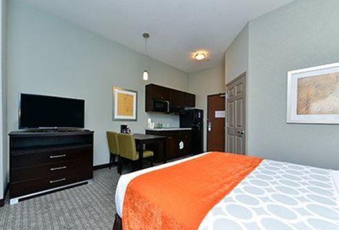 Suburban Extended Stay Hotel