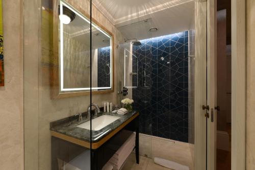 10 Karakoy Istanbul - image 14