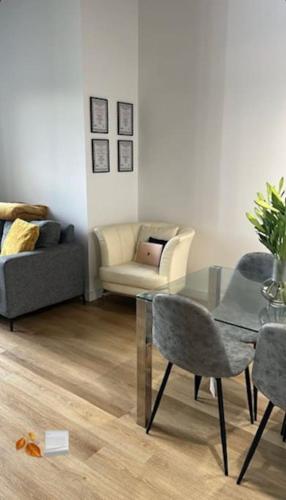 Modern Open Loft West Bromwich