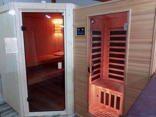 sauna, Sylvia Apartman in Balatonalmádi