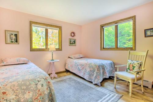 Pet-Friendly Gilford Home 3 Mi to Gunstock and Lake