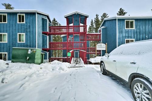 Mountain Escape with Ski Locker and Free Shuttle! - main image