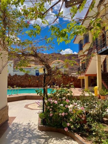 Garten, Hotel Mitru in Tupiza